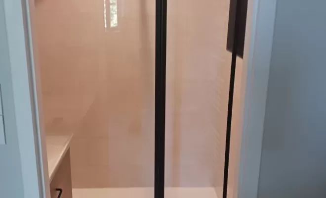Pose de carrelage avec une niche