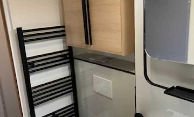 pose de meubles salle de bain