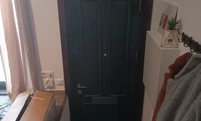 porte pose côte intérieur 